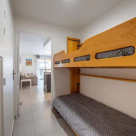 Jardin De La Fontaine-3 By Interhome Appartement